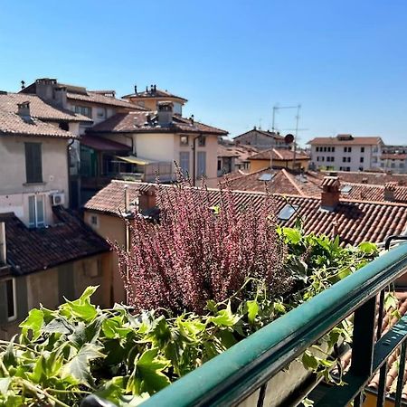 2-Bedroom Flat In The Heart Of Bergamo City Centre Exteriör bild